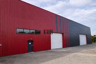 Plus de détails pour Local d'activités à louer