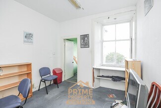 Plus de détails pour 212-216 High St, Kirkcaldy - Commerce de détail à vendre