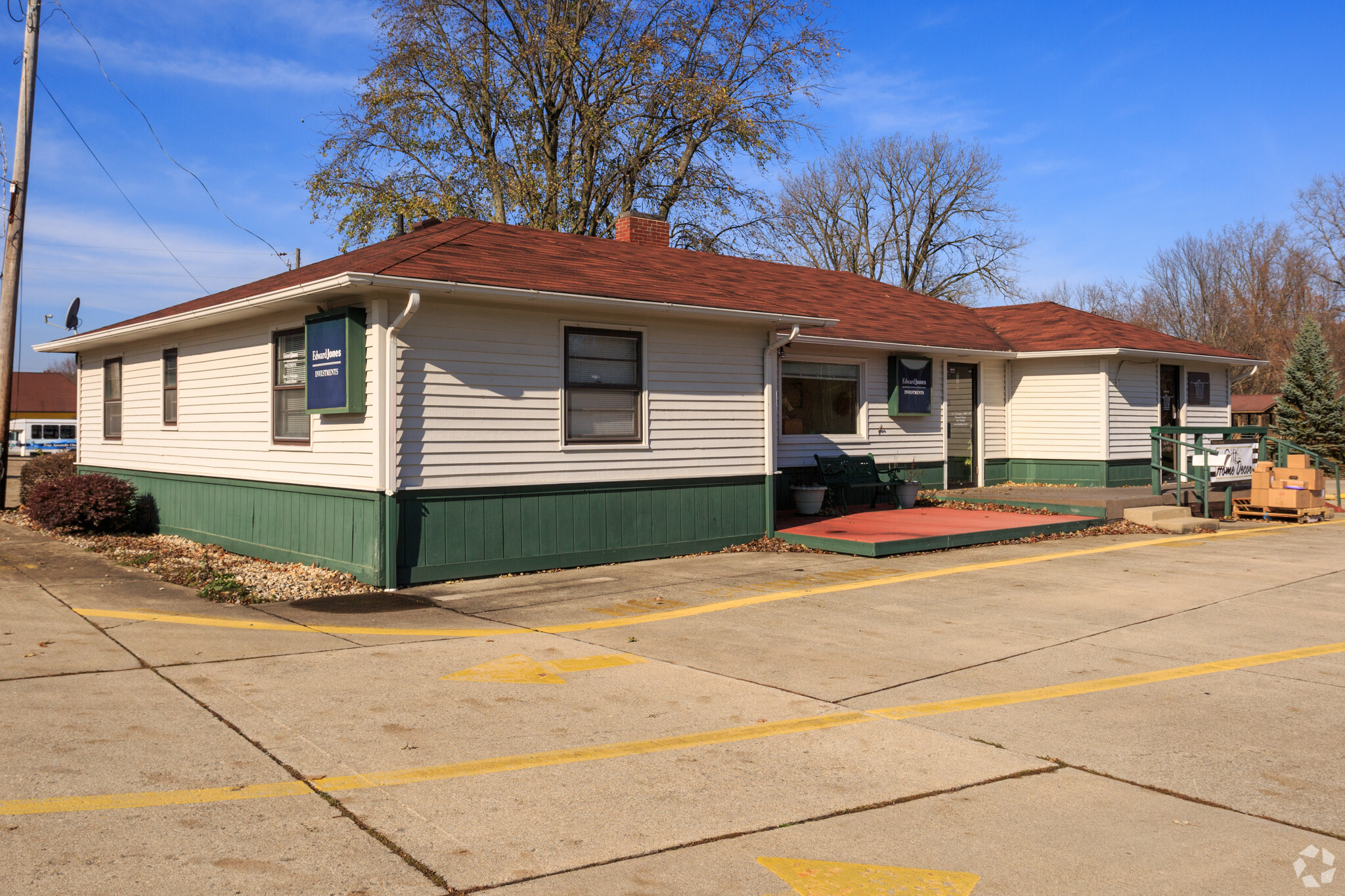 1 Plaza Dr, Pendleton, IN for sale Primary Photo- Image 1 of 1