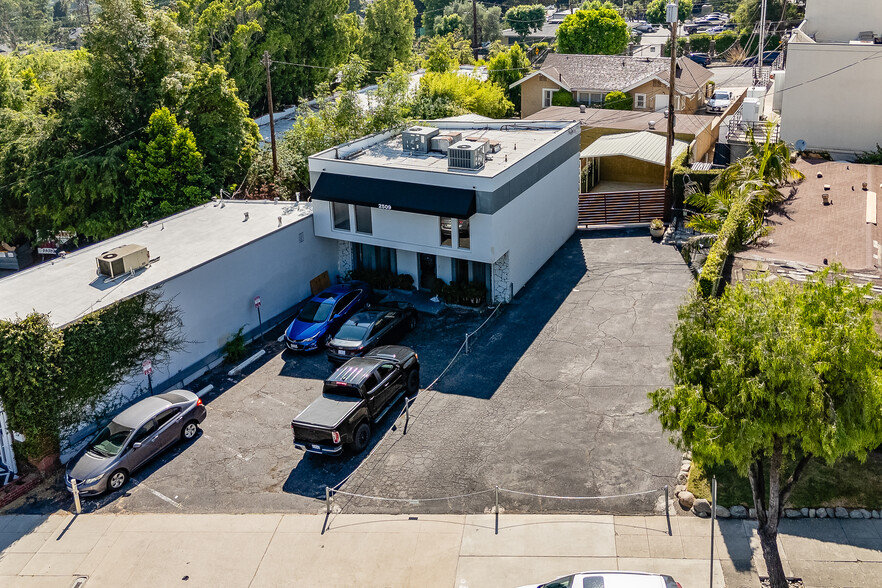 2509 N Lake Ave, Altadena, CA for lease - Building Photo - Image 1 of 18