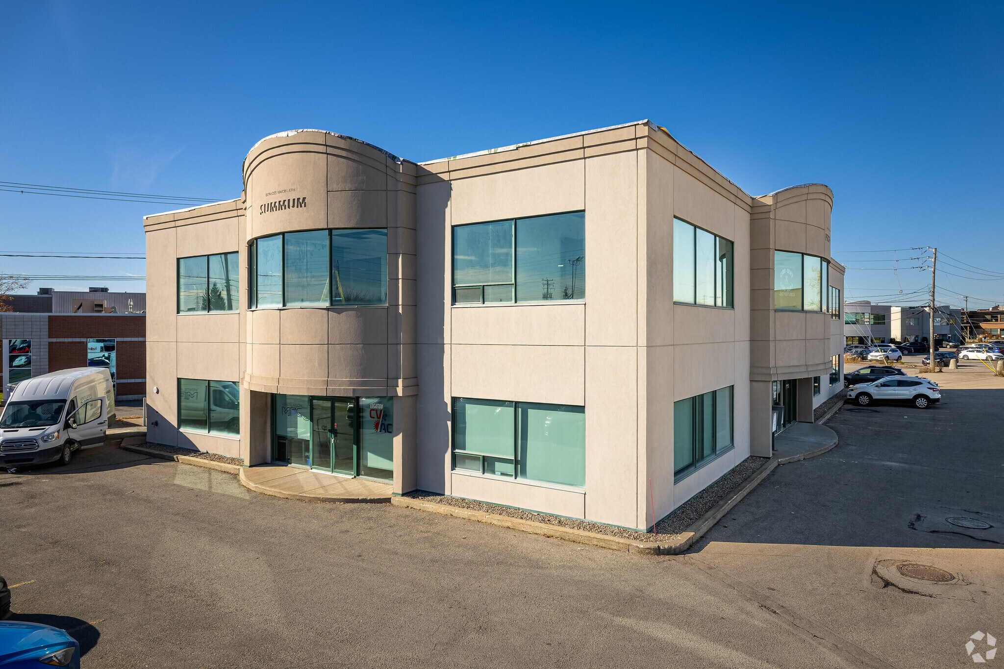 4000 Boul Le Corbusier, Laval, QC for sale Primary Photo- Image 1 of 1