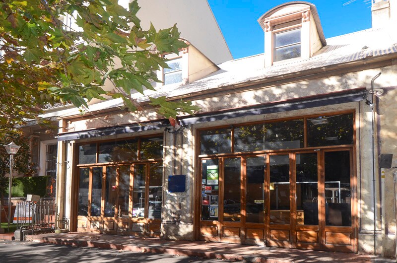176 Victoria St, Potts Point à louer - Photo du bâtiment - Image 3 de 4