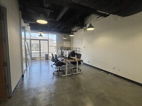 301 Arizona Ave, Santa Monica, CA for lease Interior Photo- Image 2 of 5