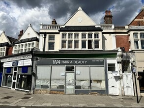 66 Southfield Rd, Londres à louer Photo du bâtiment- Image 1 de 1