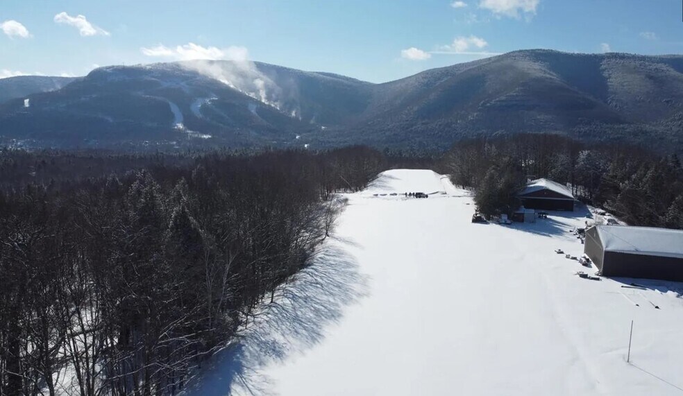 2159 State Route 296, Hunter, NY for sale - Building Photo - Image 2 of 2