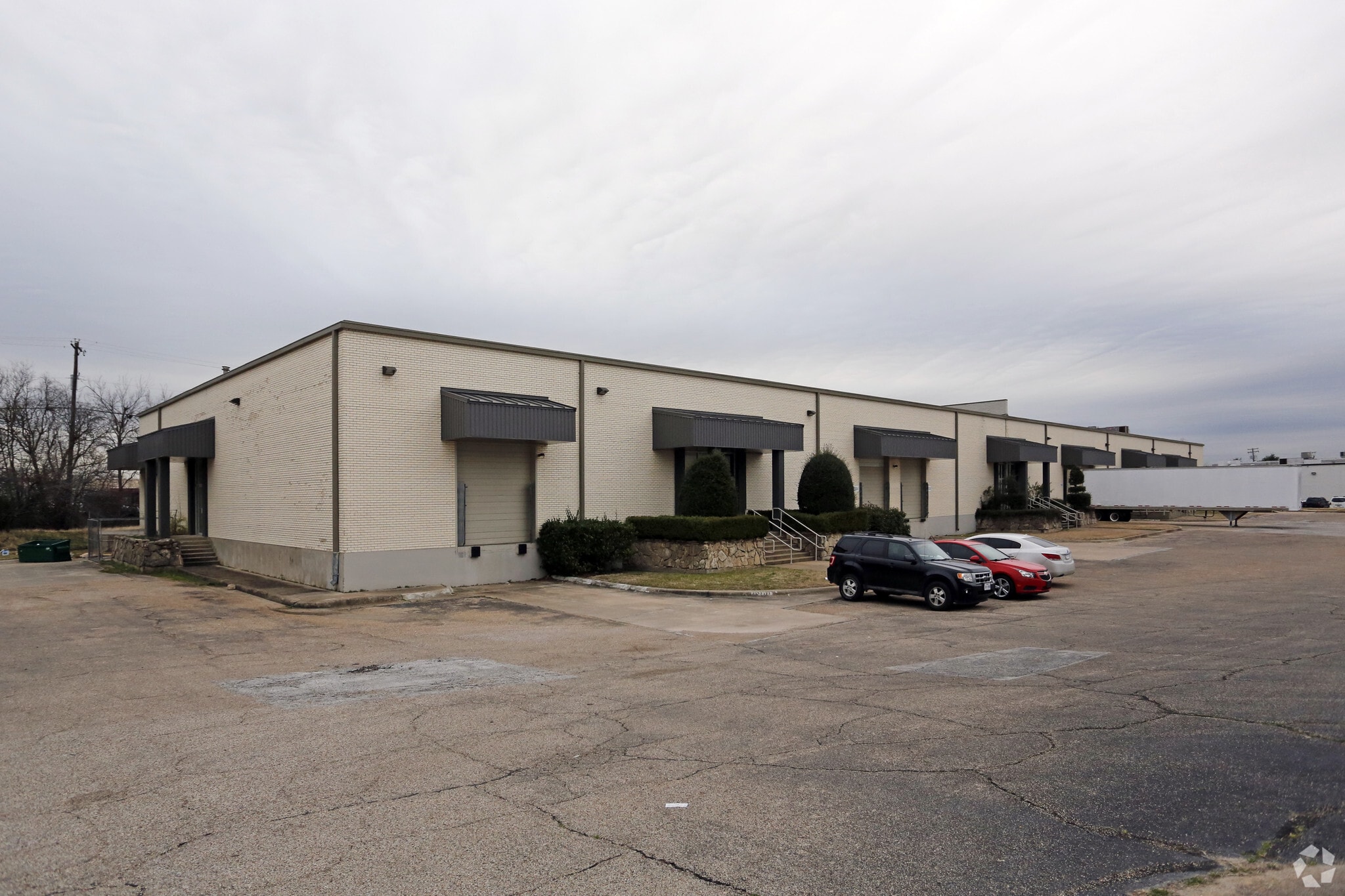 5100-5110 Rondo Dr, Fort Worth, TX à louer Photo principale- Image 1 de 7