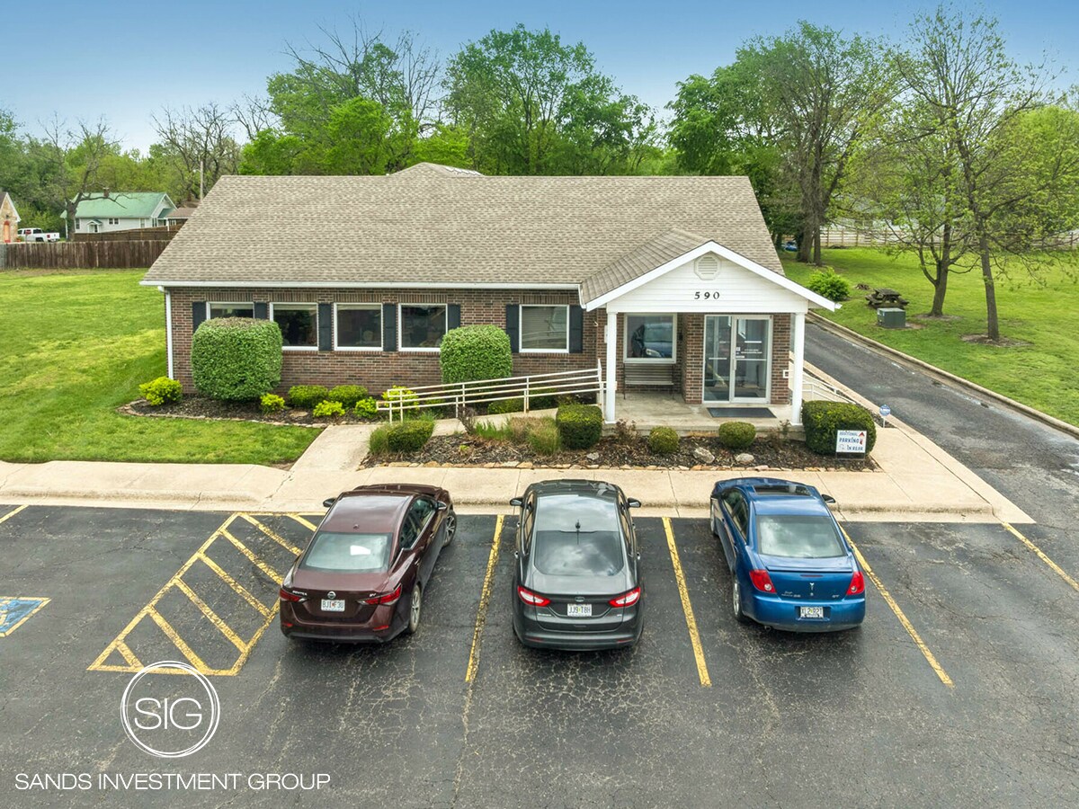 590 Lynn St, Lebanon, MO à vendre Photo principale- Image 1 de 6