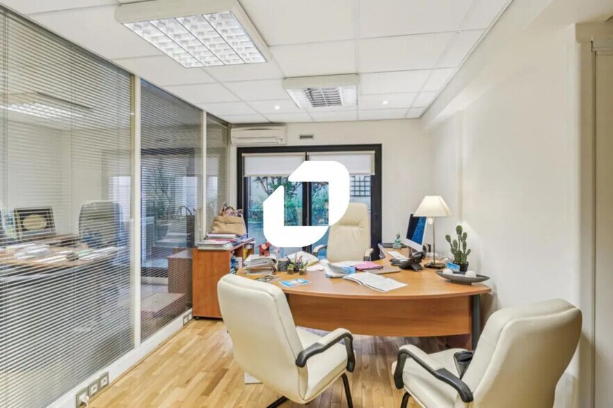 Office in Paris for sale - Building Photo - Image 3 of 15