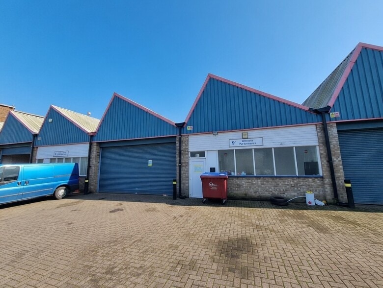 Leagrave Rd, Luton for lease - Building Photo - Image 3 of 16