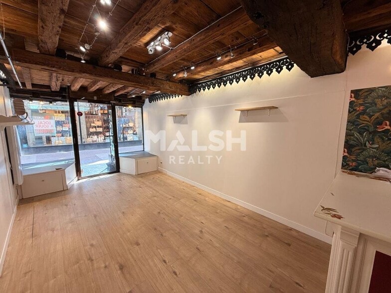 Retail in Saint-Étienne for lease - Interior Photo - Image 3 of 6