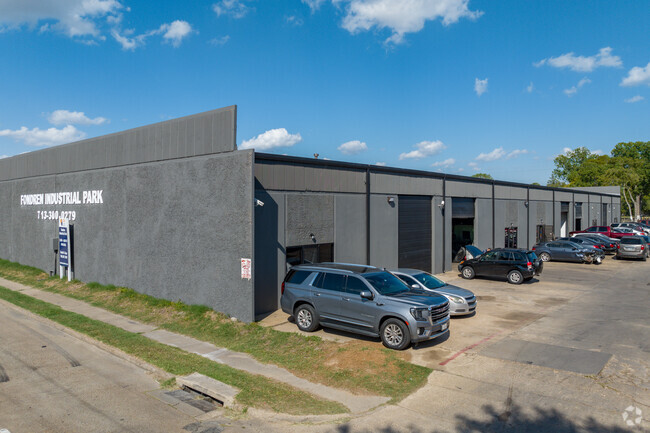 Plus de détails pour 13475-13483 Fondren Rd, Houston, TX - Industriel/Logistique à louer