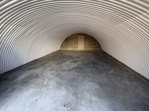 Barton Rd, Rochester for lease Interior Photo- Image 1 of 1