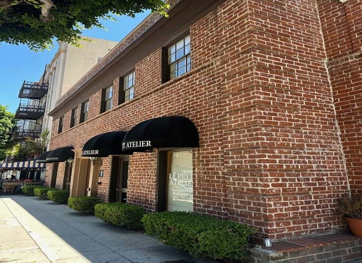 409 N Camden Dr, Beverly Hills, CA à louer - Photo du bâtiment - Image 2 de 11
