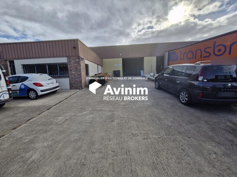 Industrial in Thorigny Sur Marne for lease - Building Photo - Image 1 of 9