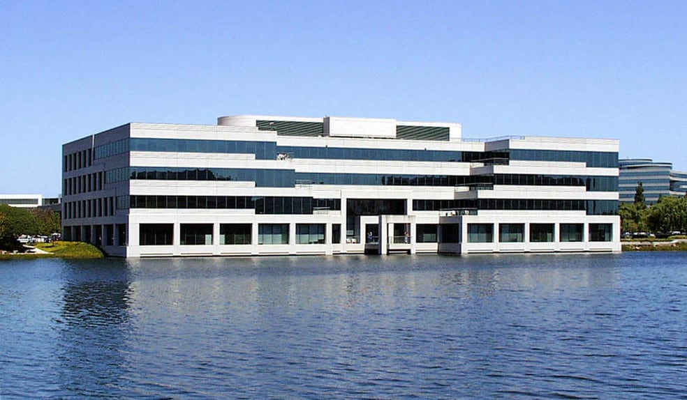 3 Lagoon Dr, Redwood City, CA for lease - Building Photo - Image 3 of 21