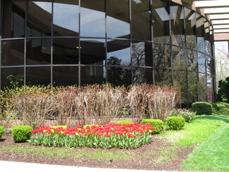 More details for 7400 State Line Rd, Prairie Village, KS - Office for Lease