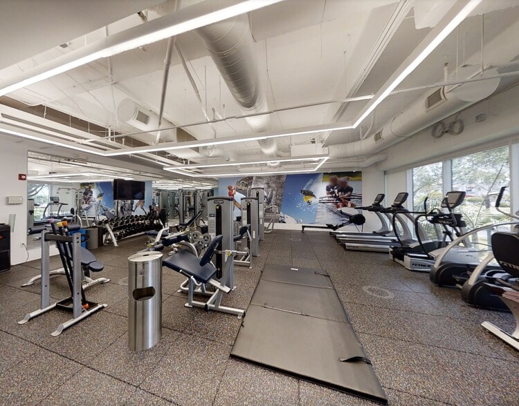 11780 US Highway 1, Palm Beach Gardens, FL for lease - Matterport 3D Scan - Image 3 of 14