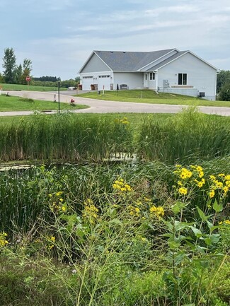 Plus de détails pour 685 Heritage Ln, Hammond, WI - Multi-résidentiel à vendre