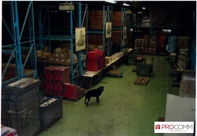 Industrial in Les Mureaux for sale Interior Photo- Image 1 of 6