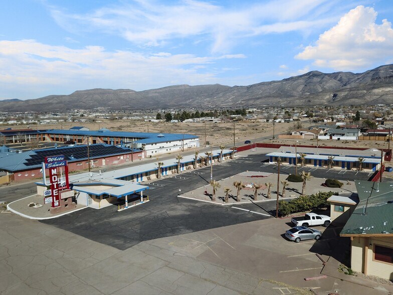 1101 S White Sands Blvd, Alamogordo, NM for sale - Aerial - Image 2 of 12