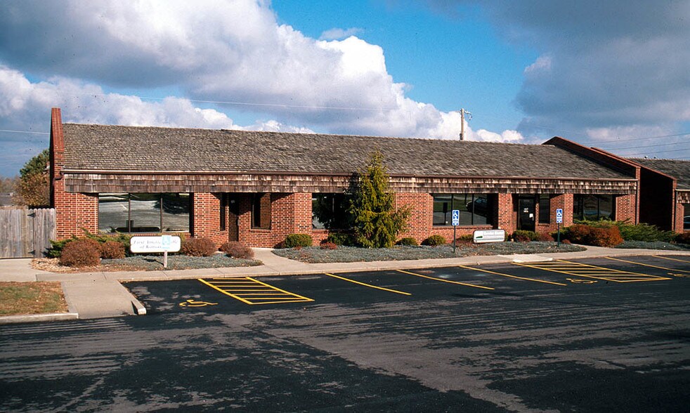 1900-1912 NW Copper Oaks Cir, Blue Springs, MO à vendre - Photo principale - Image 1 de 19