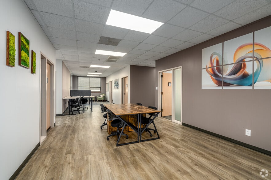 525 Round Rock West Dr, Round Rock, TX for lease - Building Photo - Image 1 of 16