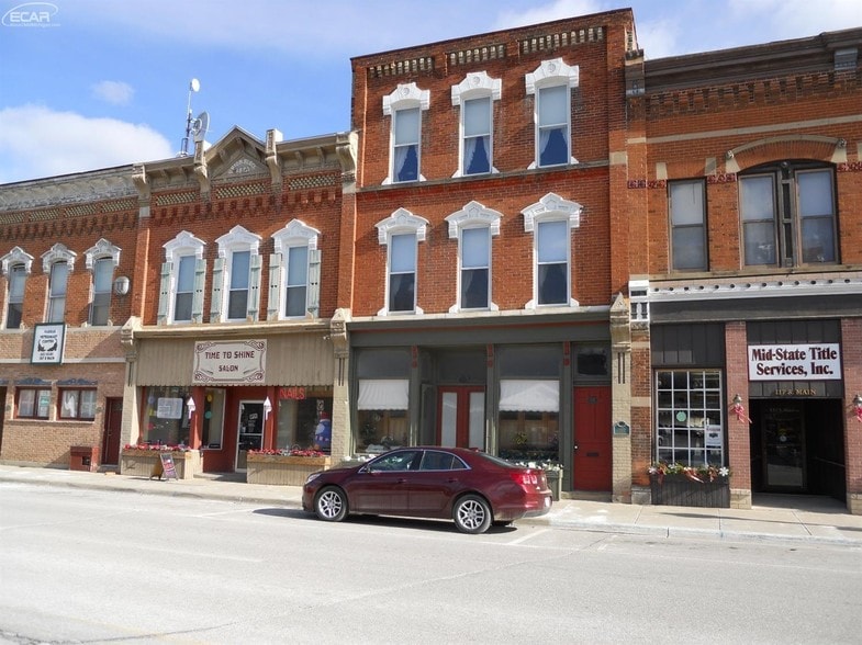 115 S Main St, Vassar, MI for lease - Primary Photo - Image 1 of 64