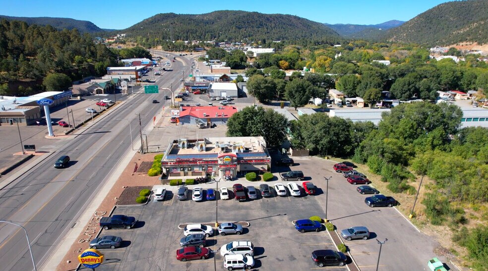 26137 US Highway 70, Ruidoso Downs, NM à vendre - Photo du bâtiment - Image 3 de 22