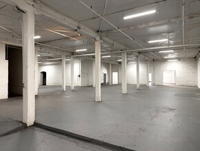 901 E 8th St, Los Angeles, CA for lease Interior Photo- Image 1 of 8