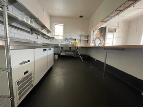 157 Crown St, Wollongong for lease Interior Photo- Image 2 of 6