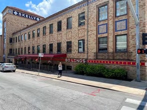 601-605 W 47th St, Kansas City, MO à louer Photo du bâtiment- Image 2 de 15