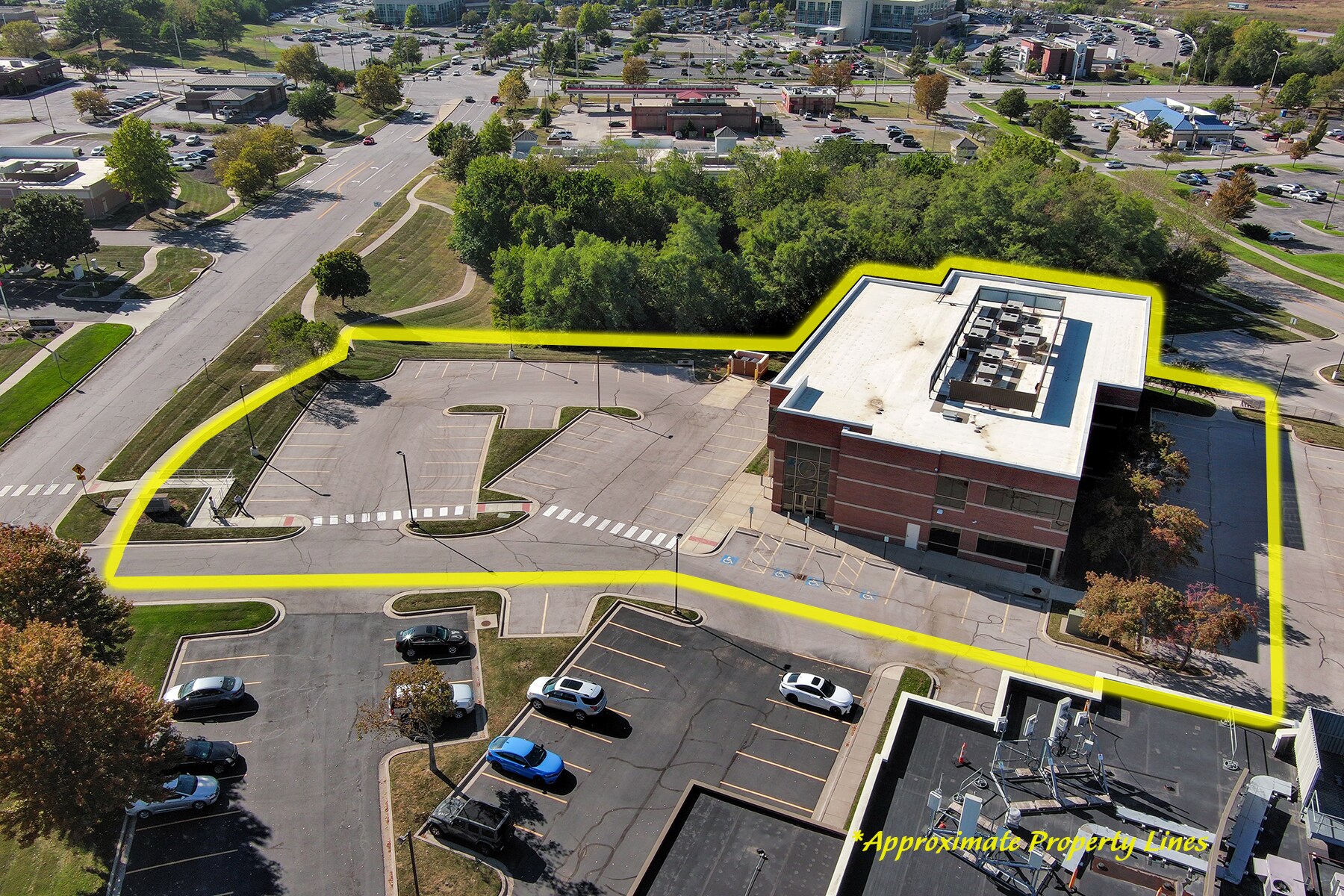 200 NE Mulberry St, Lee's Summit, MO for lease Interior Photo- Image 1 of 1