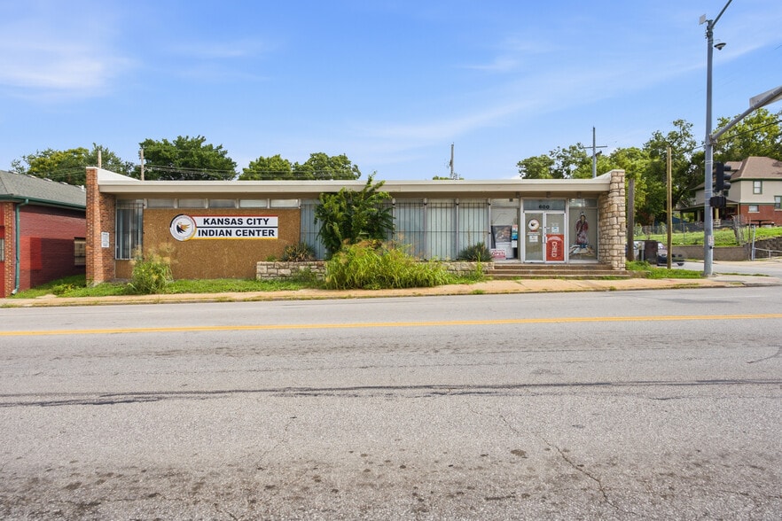 600 W 39th St, Kansas City, MO for sale - Building Photo - Image 2 of 13