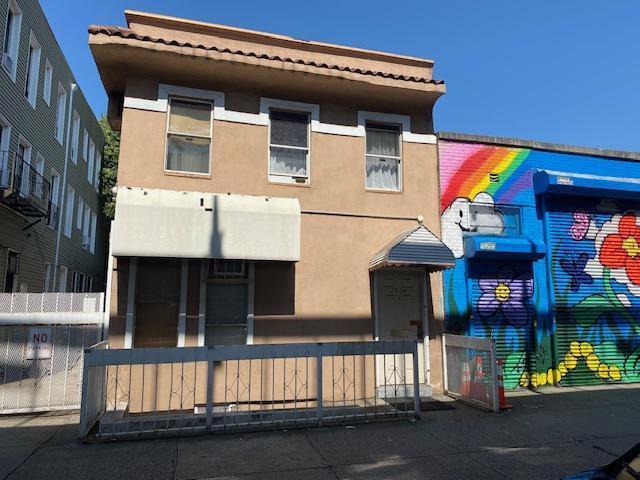 35-34 31st St, Astoria, NY for sale Primary Photo- Image 1 of 19