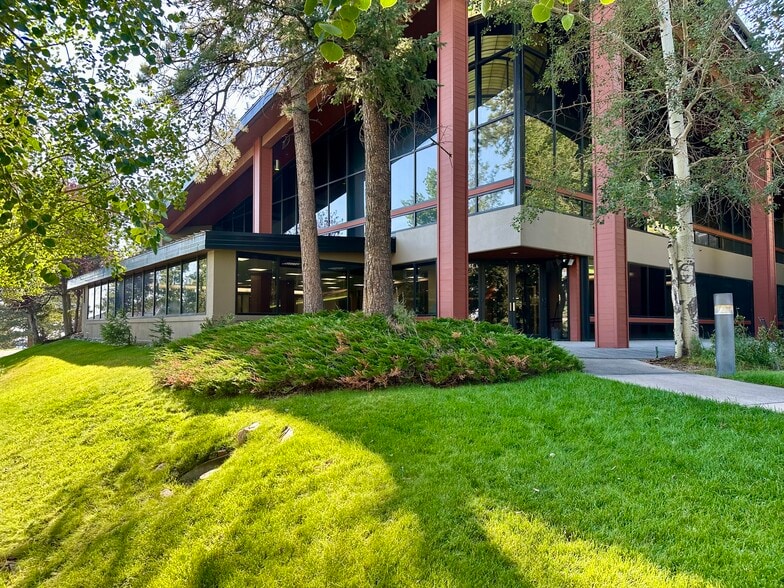 25548 Genesee Trail Rd, Golden, CO for lease - Building Photo - Image 1 of 12