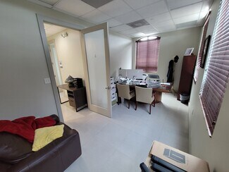 Plus de détails pour 5599 S University Dr, Davie, FL - Bureau à vendre