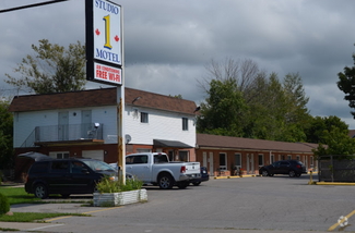 Plus de détails pour 1144 Division St, Cobourg, ON - Services hôteliers à vendre