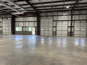 125 N Commercial Dr, Mooresville, NC for lease Interior Photo- Image 2 of 4