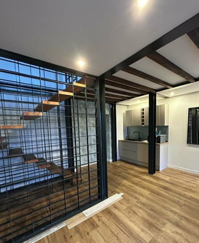 Place De La République, Paris for lease Interior Photo- Image 1 of 4