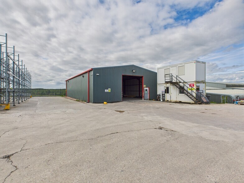 Broomiesburn Rd, Ellon à louer - Photo du bâtiment - Image 2 de 5