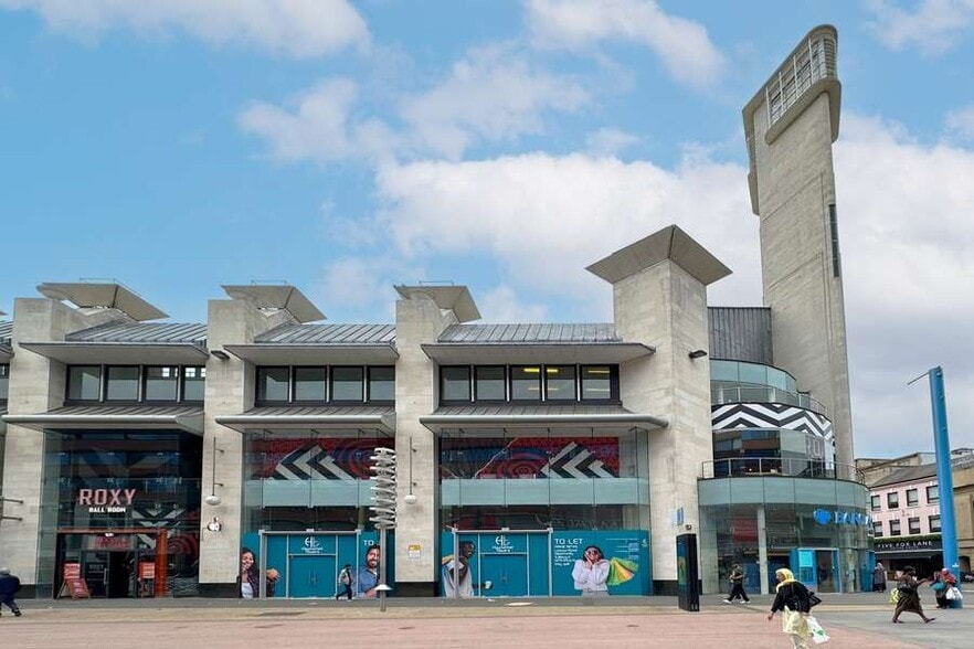 Humberstone Gate, Leicester for sale - Building Photo - Image 1 of 3