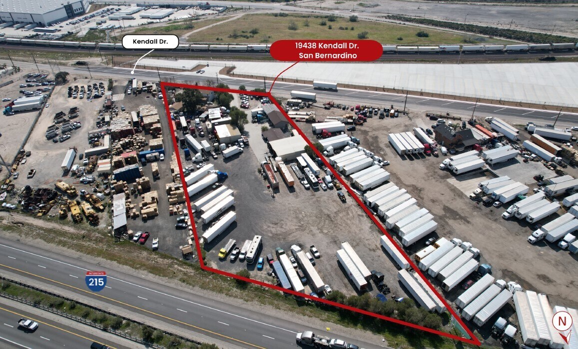 19438 Kendall Dr, San Bernardino, CA 924 portefeuille de 2 propriétés à vendre sur LoopNet.ca Photo principale- Image 1 de 2