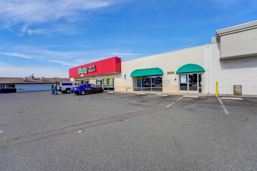 2744-2790 Midway Dr, San Diego, CA for lease - Building Photo - Image 2 of 6