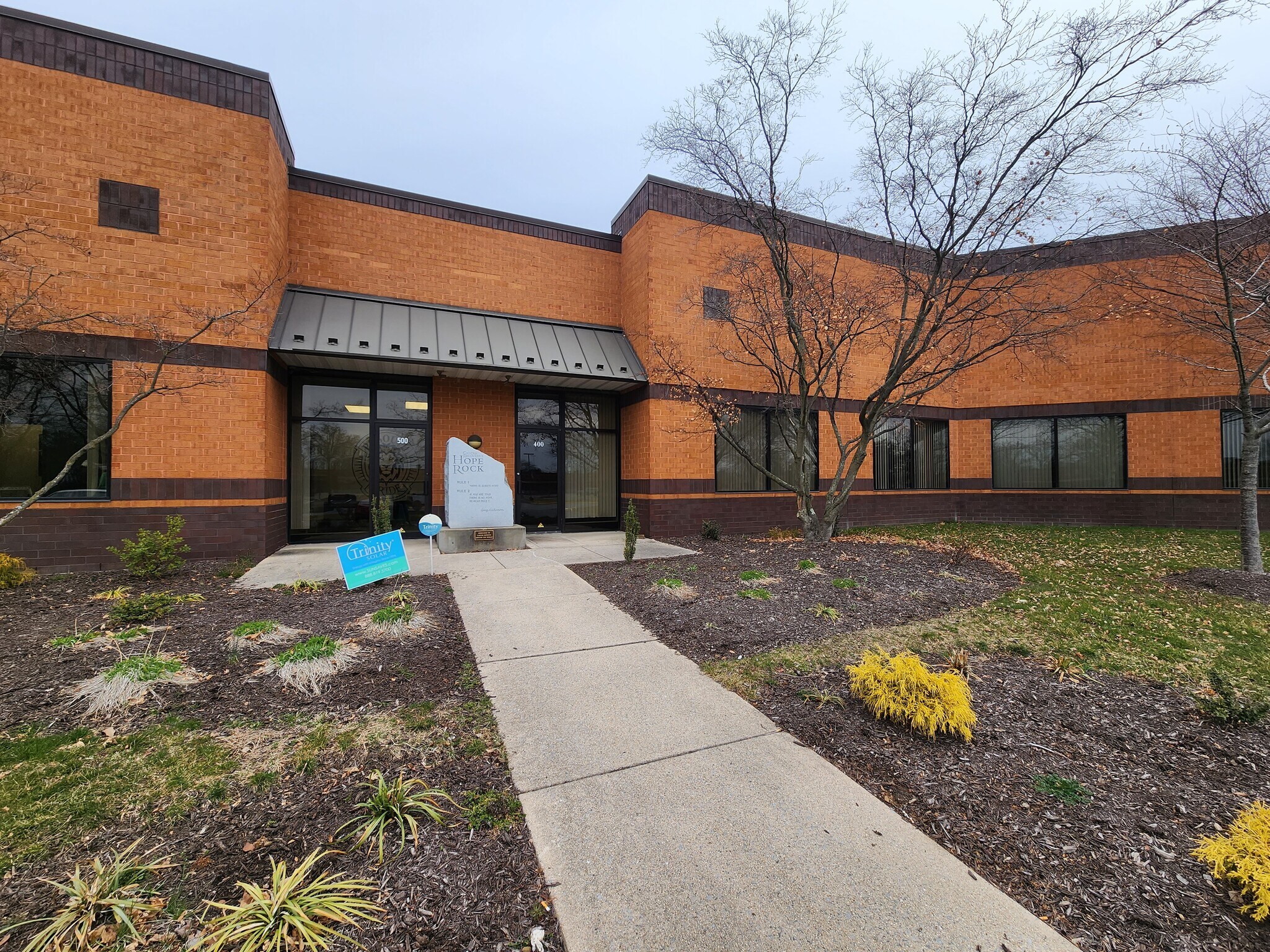 6380 Flank Dr, Harrisburg, PA for lease Building Photo- Image 1 of 10