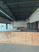 1704 Bandera Rd, San Antonio, TX for lease Interior Photo- Image 1 of 4