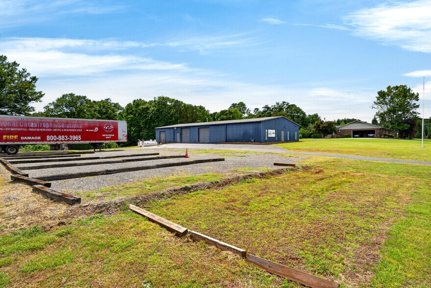 2969 Nazareth Rd, Wellford, SC à vendre - Photo du bâtiment - Image 3 de 32