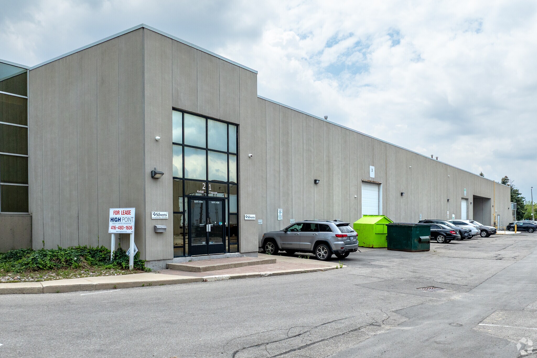 21-23 Kodiak Cres, Toronto, ON for lease Primary Photo- Image 1 of 15