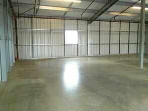 5820 NE Eighth Ct, Vancouver, WA for lease Interior Photo- Image 2 of 8