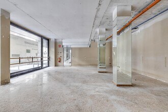 Bureau/Commerce de détail dans Barcelone, Barcelona à louer Photo intérieure- Image 2 de 26