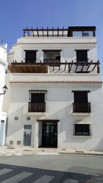 Retail in Salobreña, Granada for sale - Building Photo - Image 2 of 11